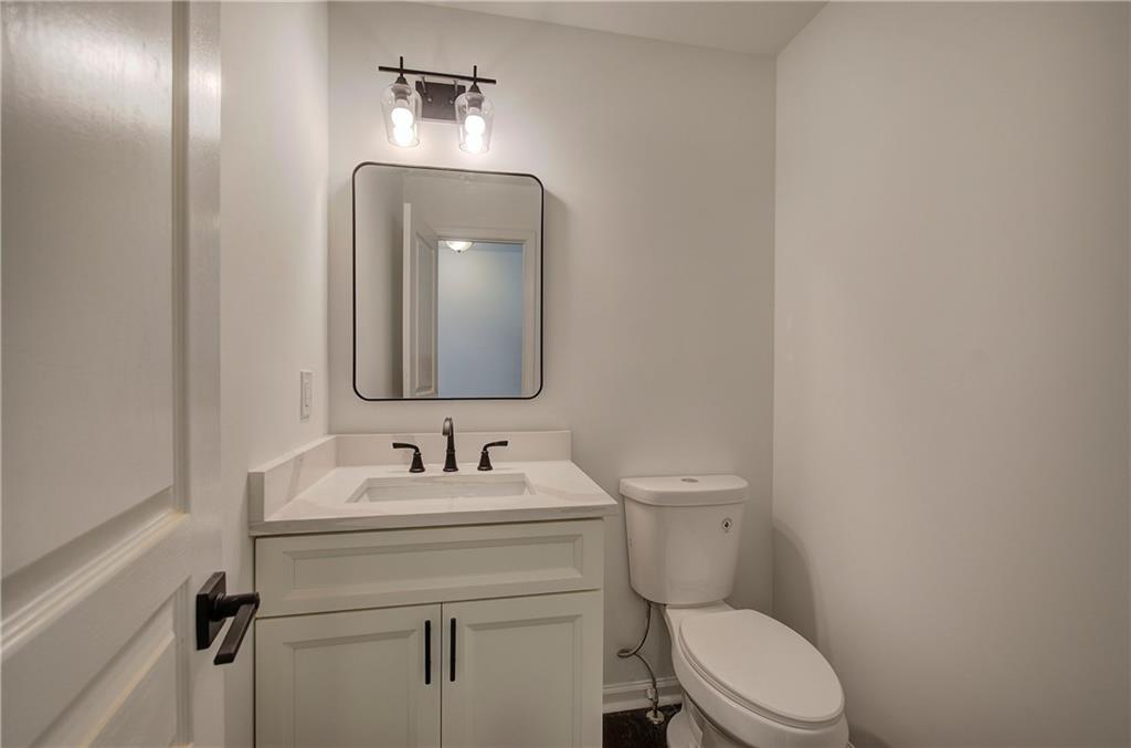 1043 Middlebrooke Drive, Canton, Georgia image 34