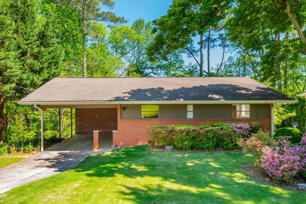 1418 Christmas Lane NE