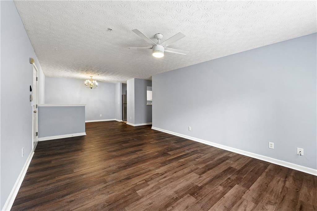 3203 Fairington Drive, Lithonia, Georgia image 5