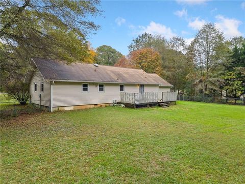 A home in Powder Springs