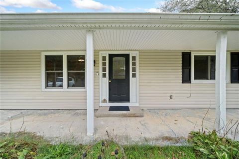 A home in Powder Springs