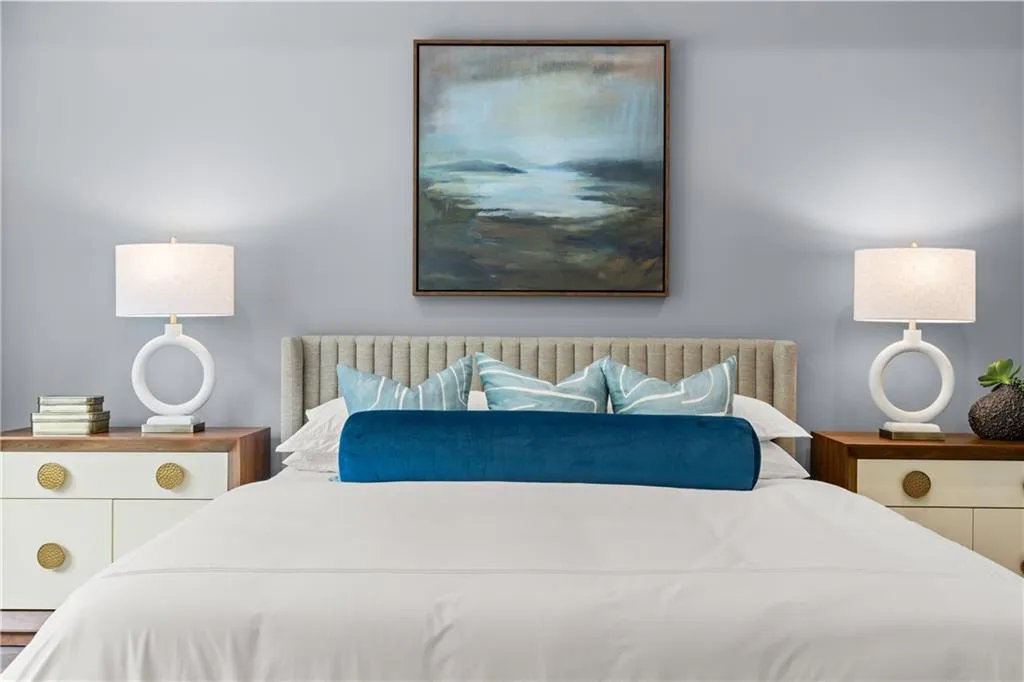 Snellville, Georgia 30078, United States, 2 Bedrooms Bedrooms, ,3 BathroomsBathrooms,Residential,Pending,49773