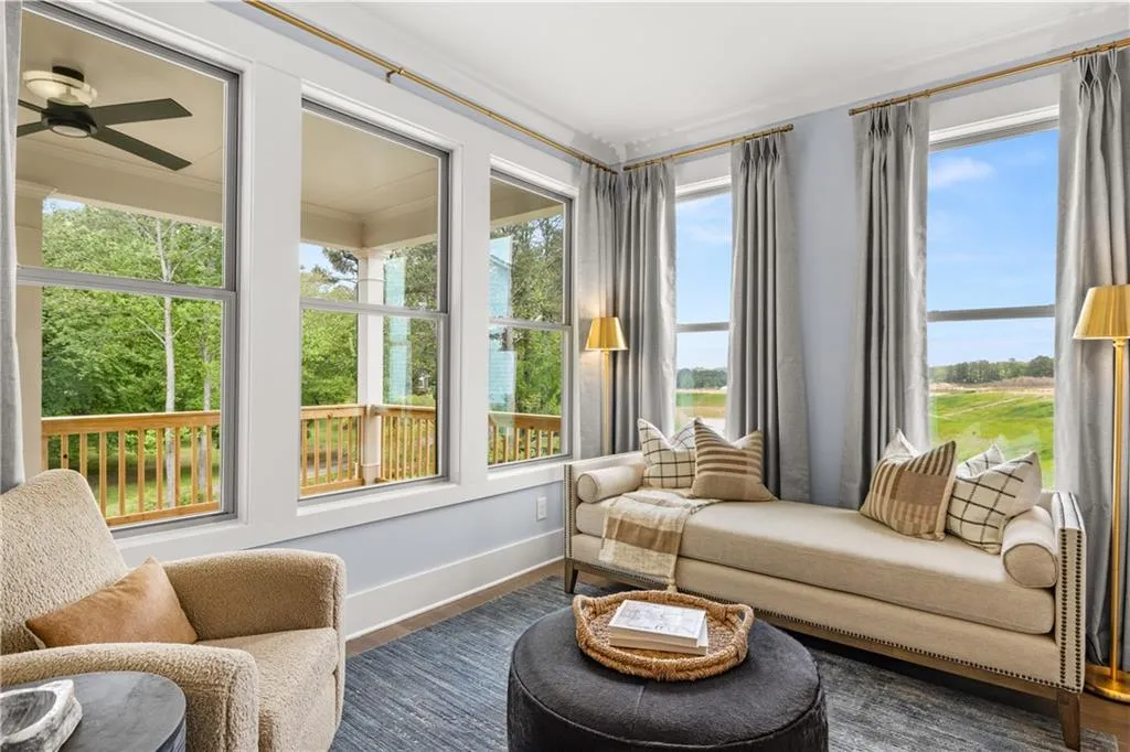 Snellville, Georgia 30078, United States, 2 Bedrooms Bedrooms, ,3 BathroomsBathrooms,Residential,Pending,49773