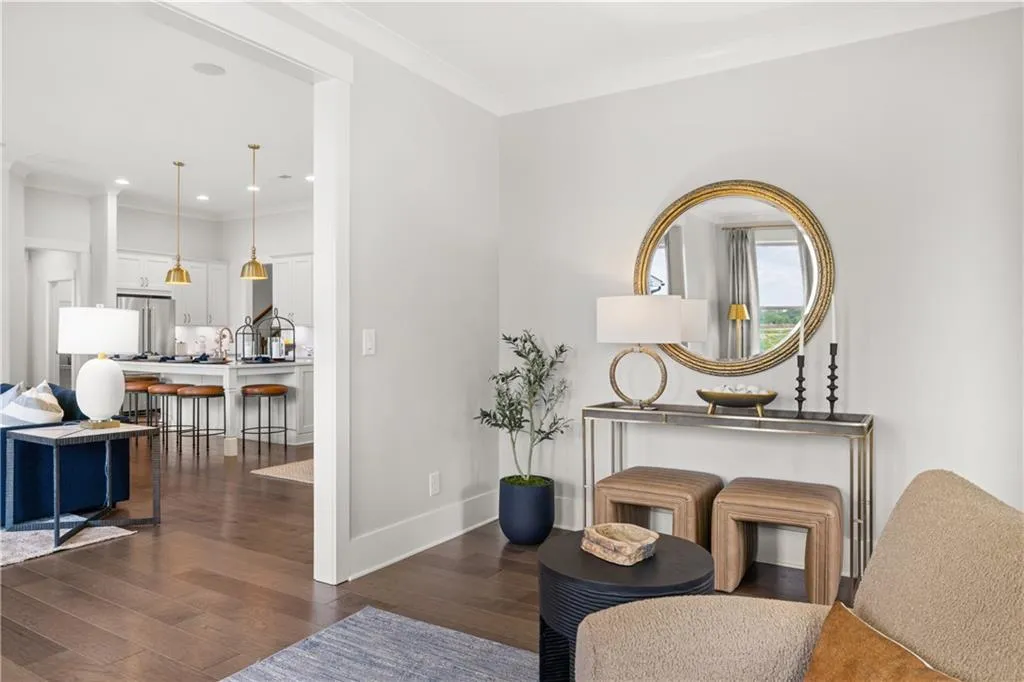 Snellville, Georgia 30078, United States, 2 Bedrooms Bedrooms, ,3 BathroomsBathrooms,Residential,Pending,49773