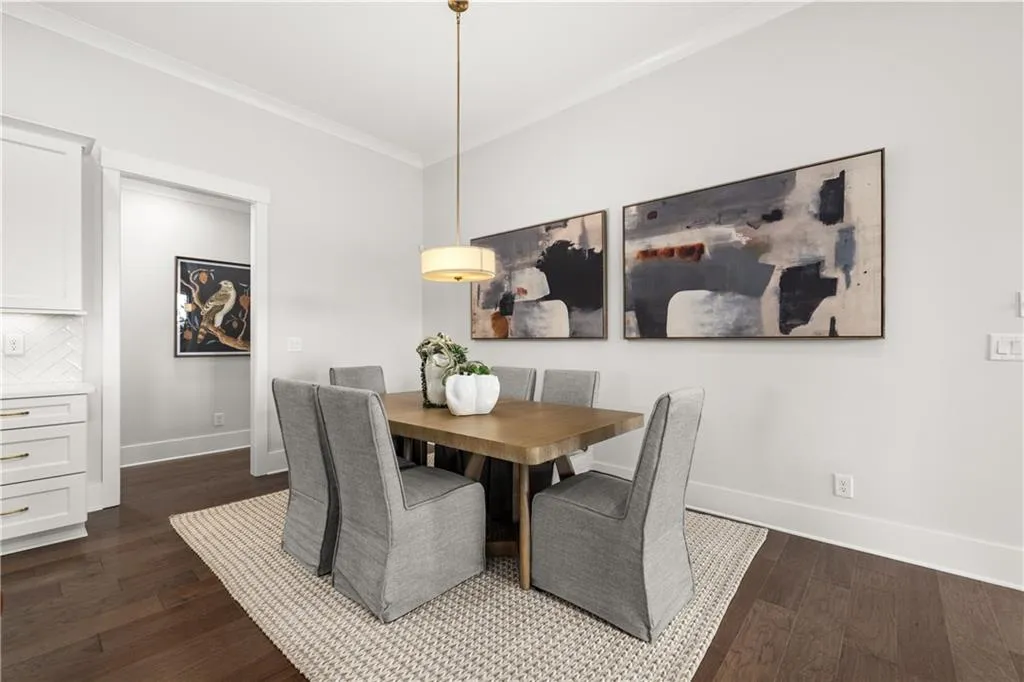 Snellville, Georgia 30078, United States, 2 Bedrooms Bedrooms, ,3 BathroomsBathrooms,Residential,Pending,49773