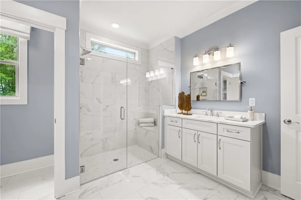 Snellville, Georgia 30078, United States, 2 Bedrooms Bedrooms, ,3 BathroomsBathrooms,Residential,Pending,49773