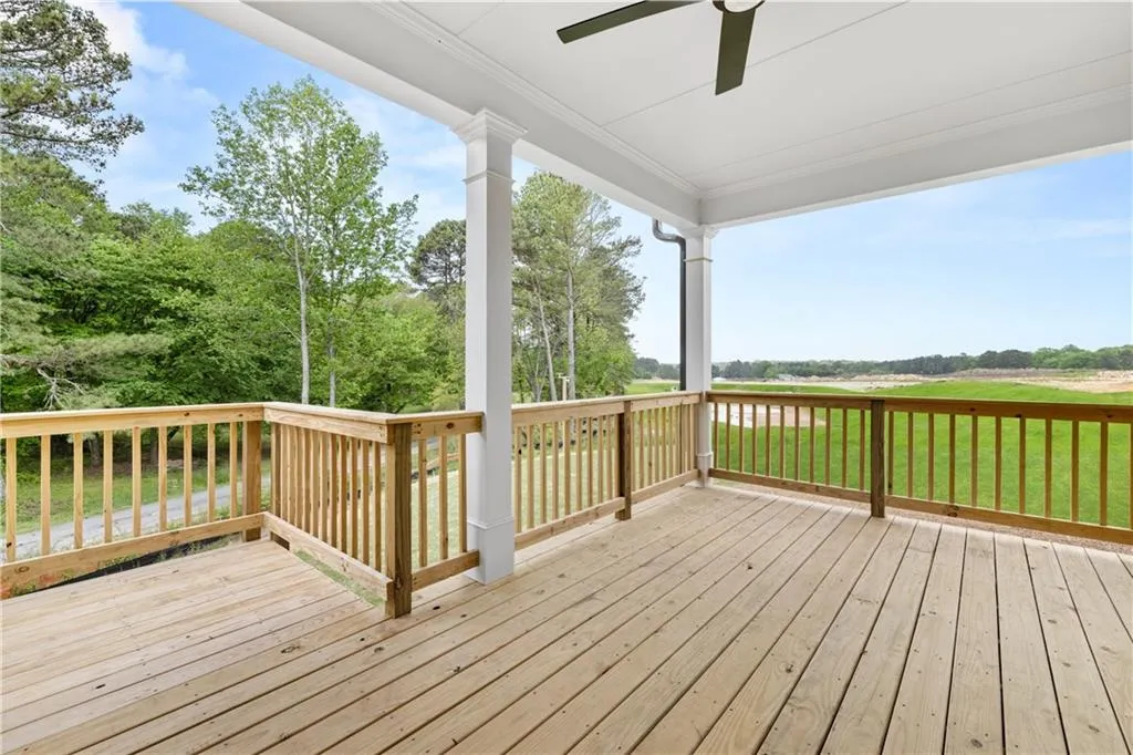 Snellville, Georgia 30078, United States, 2 Bedrooms Bedrooms, ,3 BathroomsBathrooms,Residential,Pending,49773