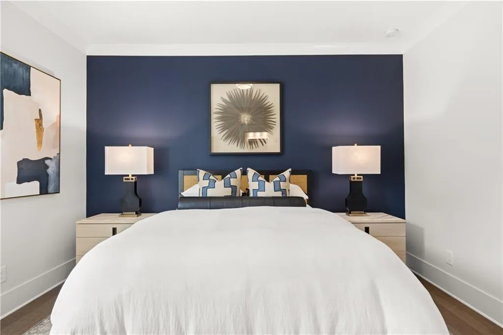 Snellville, Georgia 30078, United States, 2 Bedrooms Bedrooms, ,3 BathroomsBathrooms,Residential,Pending,49773