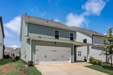 A home in Flowery Branch