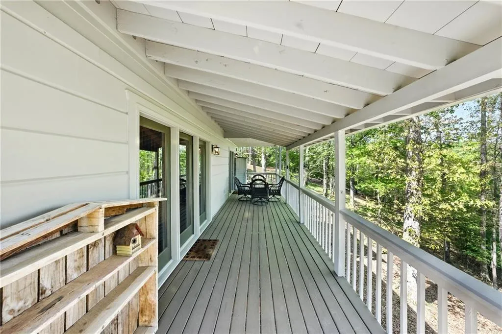 Ellijay, Georgia 30540, United States, 3 Bedrooms Bedrooms, ,2 BathroomsBathrooms,Residential,Active,115221