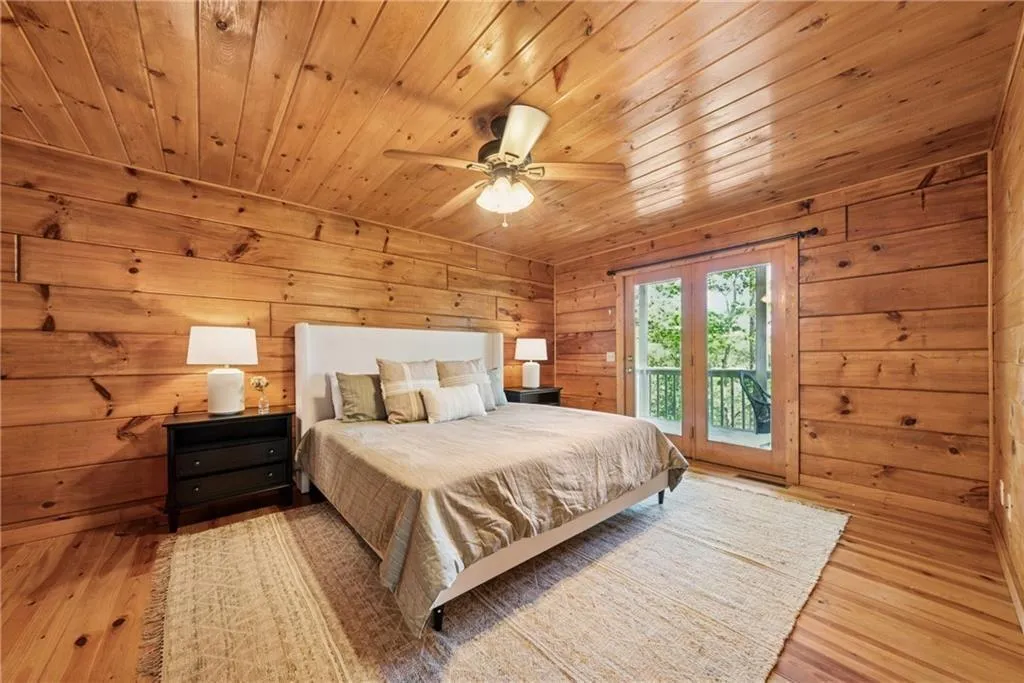 Ellijay, Georgia 30540, United States, 3 Bedrooms Bedrooms, ,2 BathroomsBathrooms,Residential,Active,115221