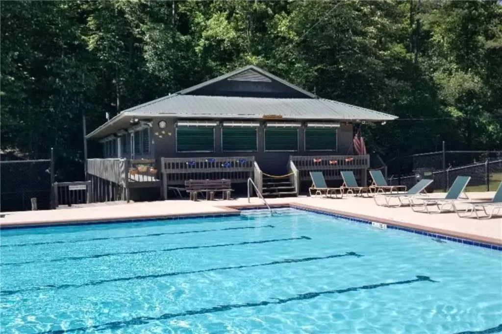 Ellijay, Georgia 30540, United States, 3 Bedrooms Bedrooms, ,2 BathroomsBathrooms,Residential,Active,115221