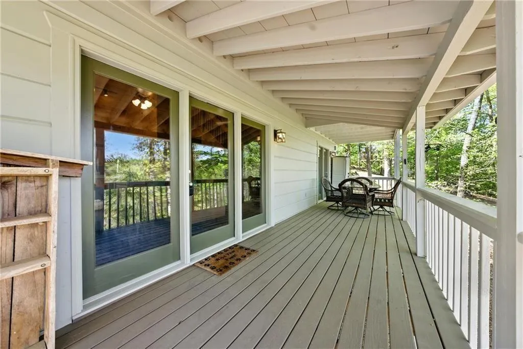 Ellijay, Georgia 30540, United States, 3 Bedrooms Bedrooms, ,2 BathroomsBathrooms,Residential,Active,115221