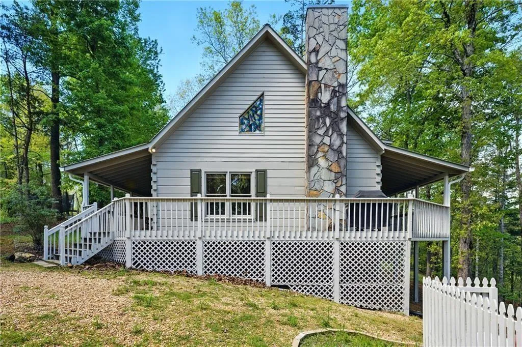 Ellijay, Georgia 30540, United States, 3 Bedrooms Bedrooms, ,2 BathroomsBathrooms,Residential,Active,115221