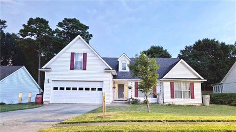 Homes For Sale - 2233 Hansford Pass<br/> Buford, GA 30519