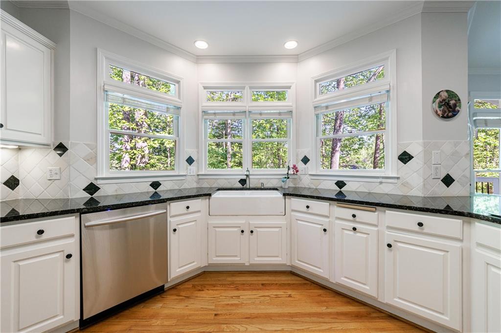 415 Oak Laurel Court, Johns Creek, Georgia image 13