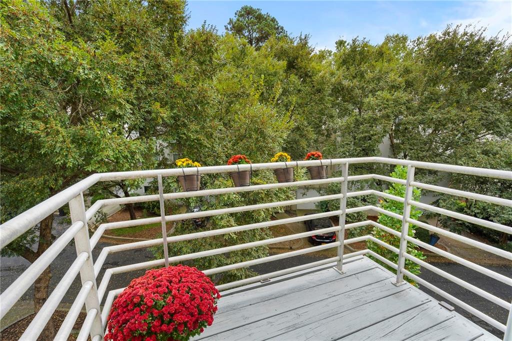 Brookhaven Studios - Residential