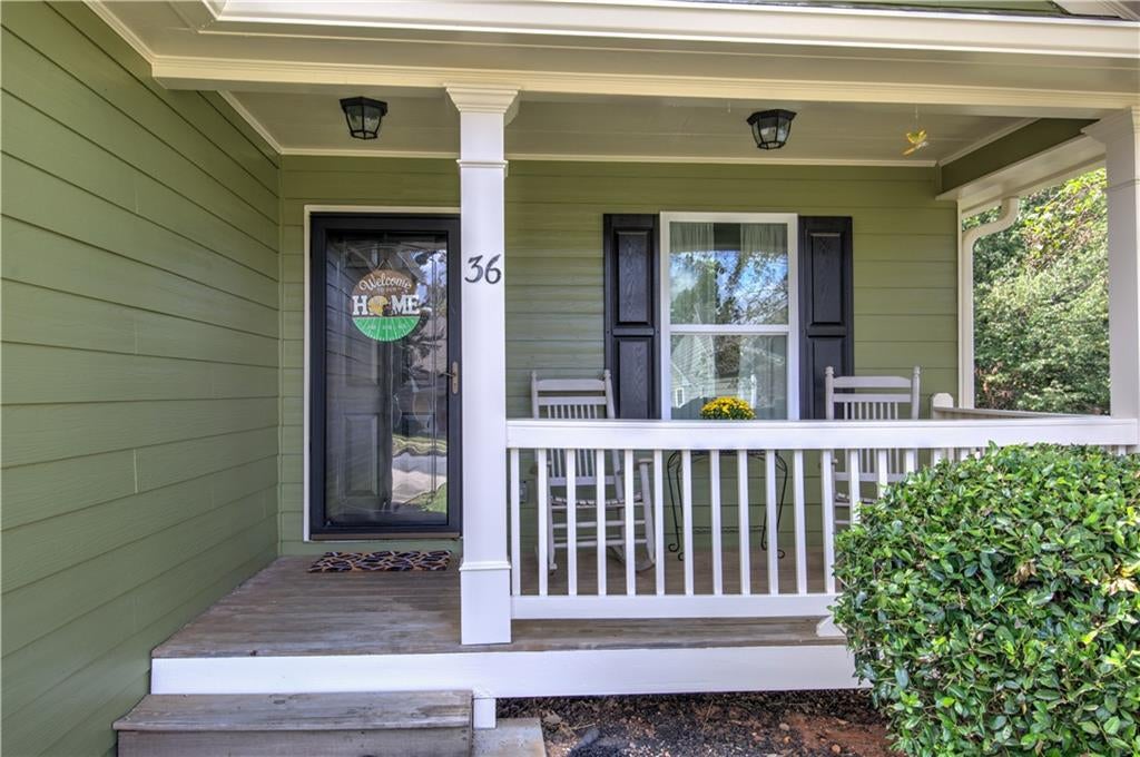 36 Chimney Springs Drive SW