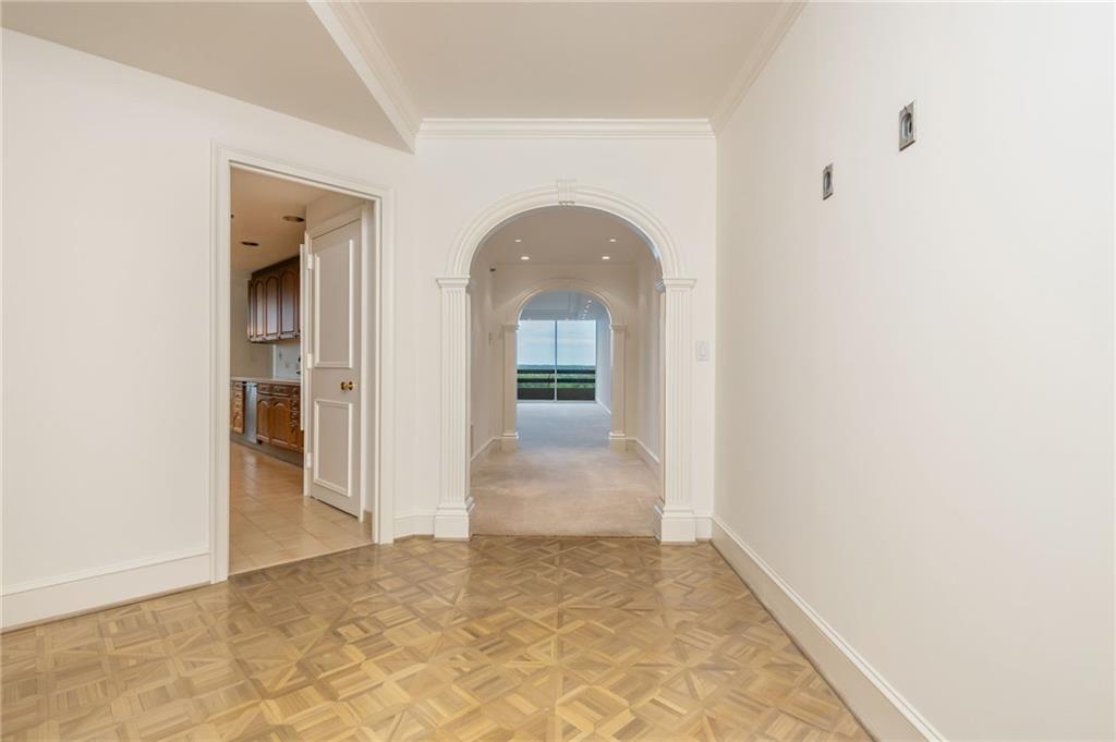 2660 Peachtree Road NW 15G