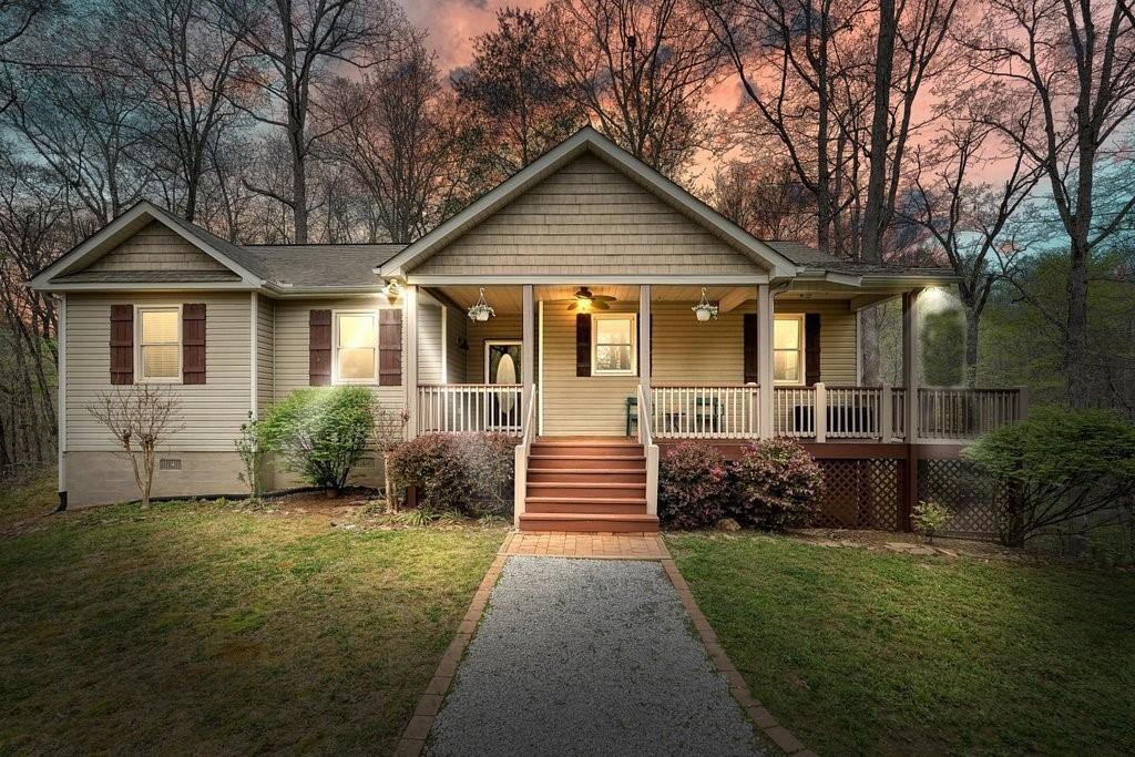 2232 Burnt Mountain Road