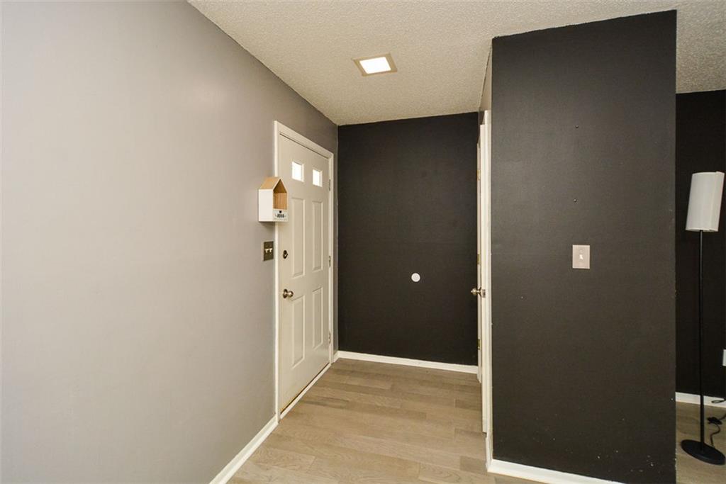 47 Arbor End SE