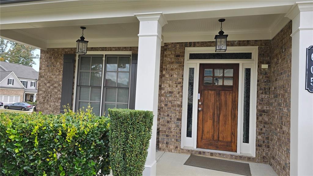 605 Lanshire Drive, Alpharetta, Georgia image 3