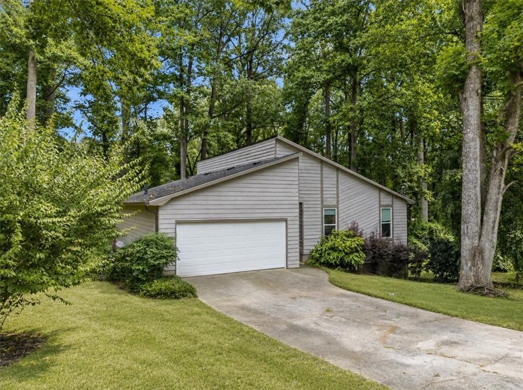 5065 Carole Place