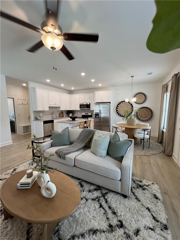 165 MILL CENTER Boulevard 210