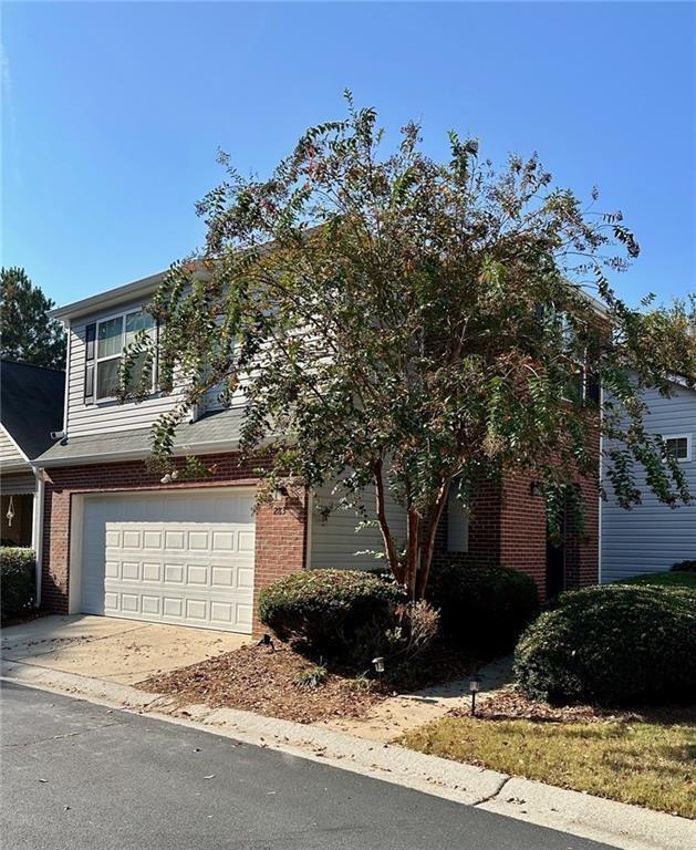 Completely renovated! Freshley painted interior and exterior, New Flooring throughout, New granite countertops with built in breakfast area, Brand new stainless steel appliances & Newly upgraded master shower. Laundry room with washer and dryer & Built in bookshelves in great room. Private backyard with Patio and pergola is fully fenced.
River Park Community offers wonderful amenities: Jr. Olympic size pool, tennis courts, clubhouse with fitness center, playground, picnic area plus a gathering area with fire pit. Conveniently located close to I-575, Downtown Woodstock, The Woodstock outlets, Lakes and County Parks, outdoor entertainments, schools and shopping.