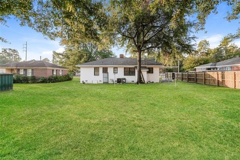 A home in Warner Robins