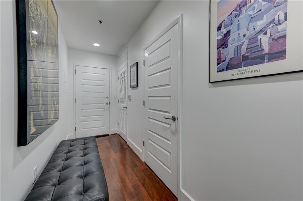 1080 Peachtree Street NE 905