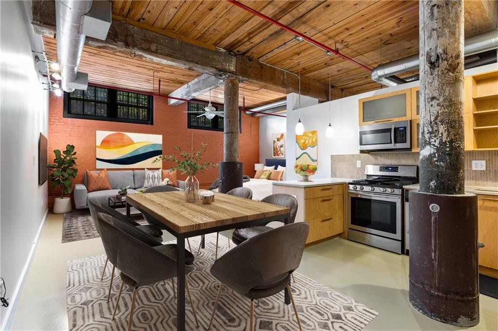 170 Boulevard SE E006