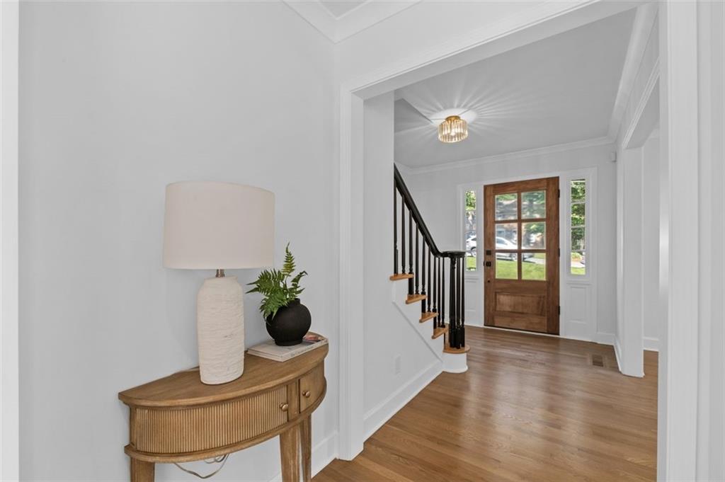 5143 Meadowlake Lane, Dunwoody, Georgia image 10