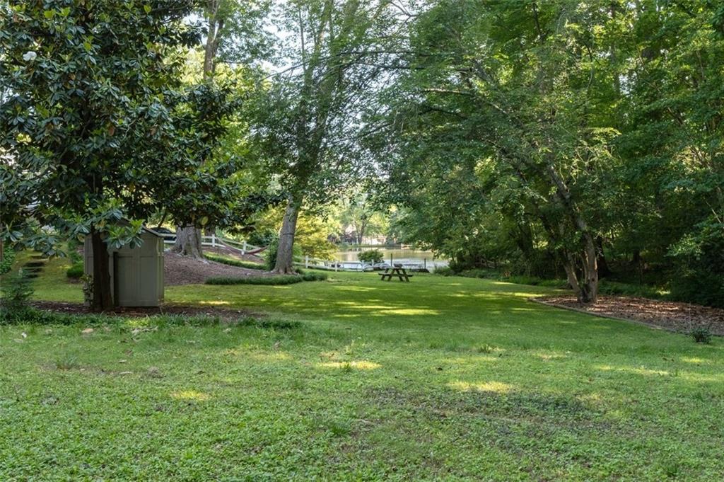5143 Meadowlake Lane, Dunwoody, Georgia image 38