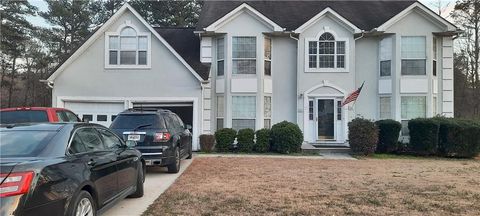 Homes For Sale - 1855 Big Haynes Court<br/> Grayson, GA 30017