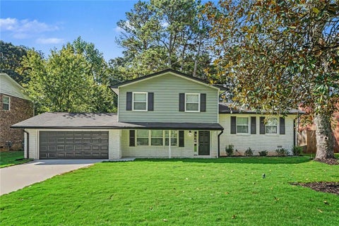 Homes For Sale - 4177 Carrollwood Drive<br/> Dekalb County, Stone Mountain, GA 30083