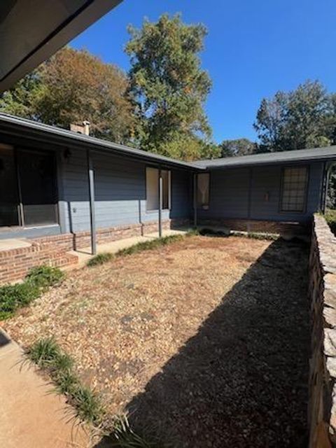 A home in Snellville