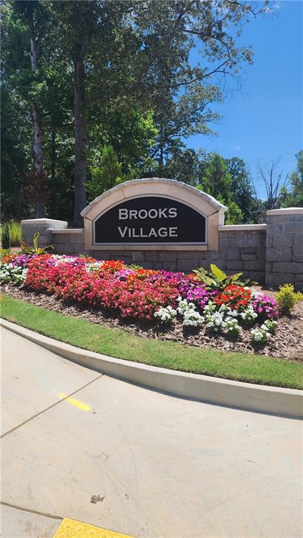 1591 Oakbrook Pond Place