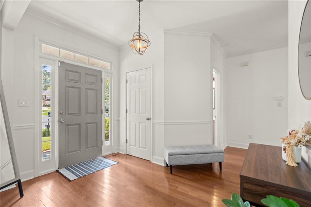 1906 Hidden Springs Path SE