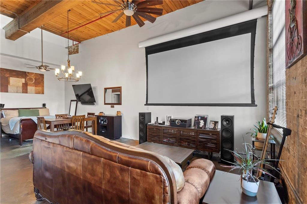 170 Boulevard SE F109