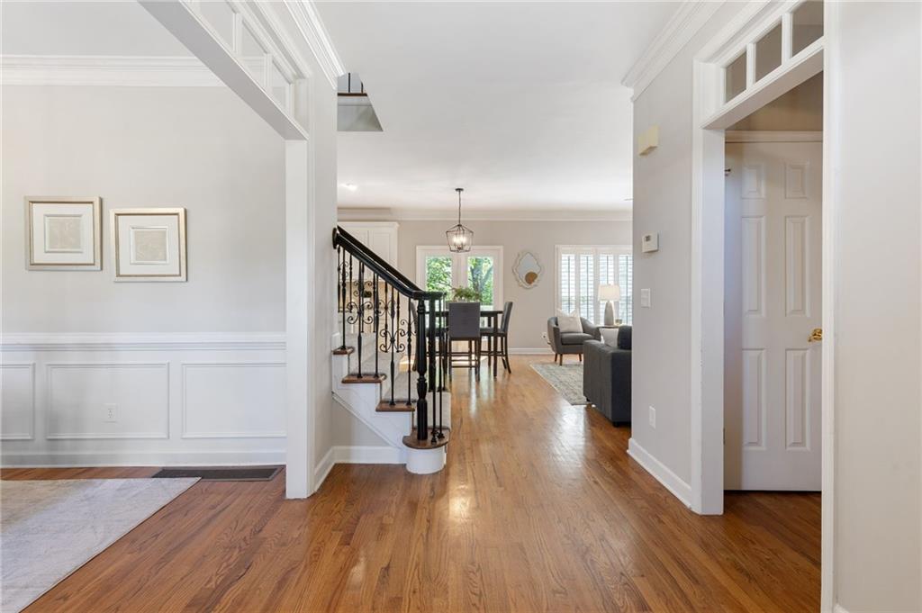 3310 Chartwell Boulevard