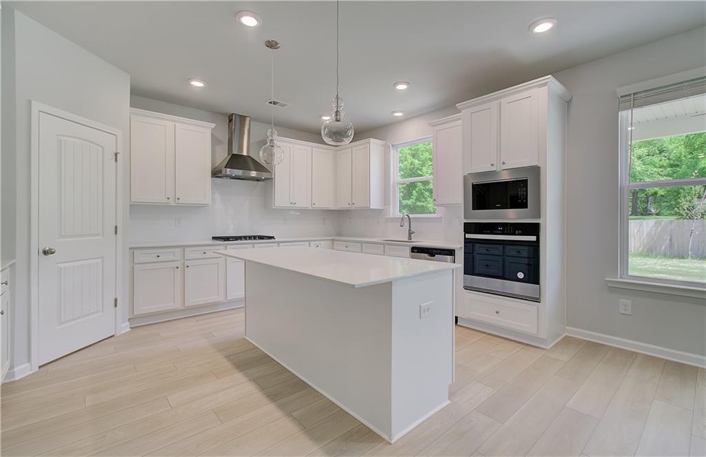 136 Dalston Cove, Stockbridge, Georgia image 9