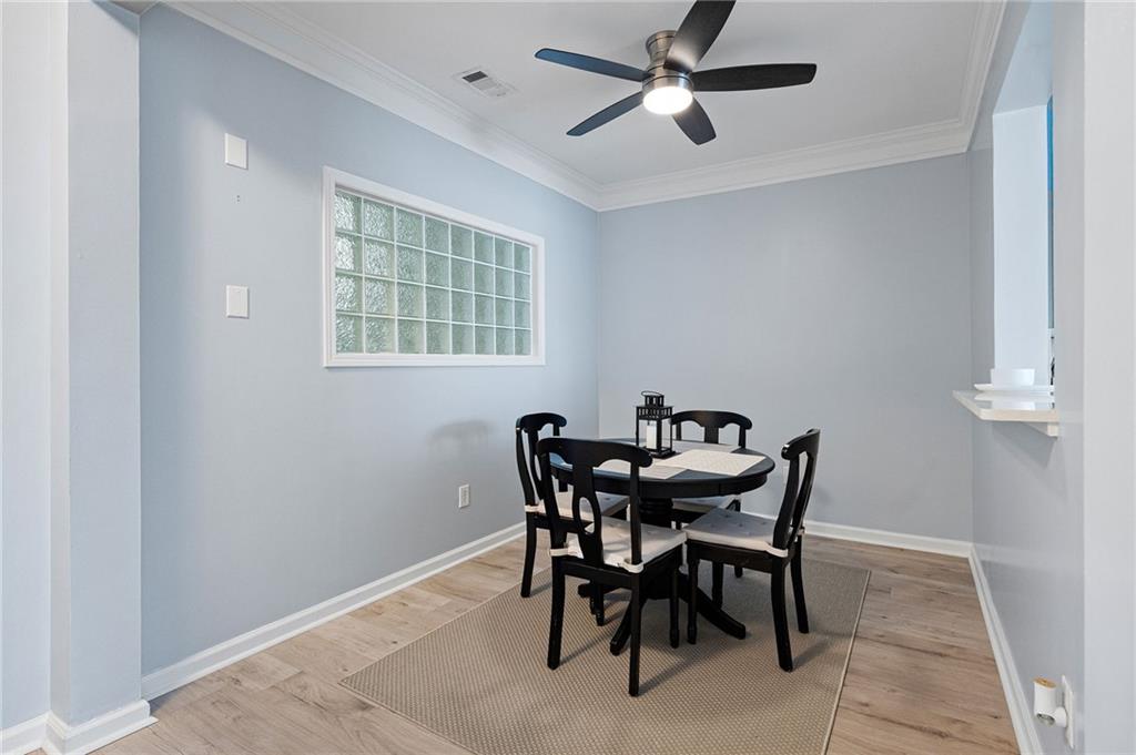 400 17th Street NW 2307