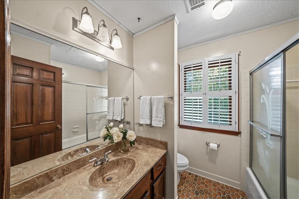 Riverhill - Residential