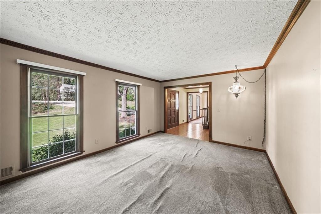Riverhill - Residential