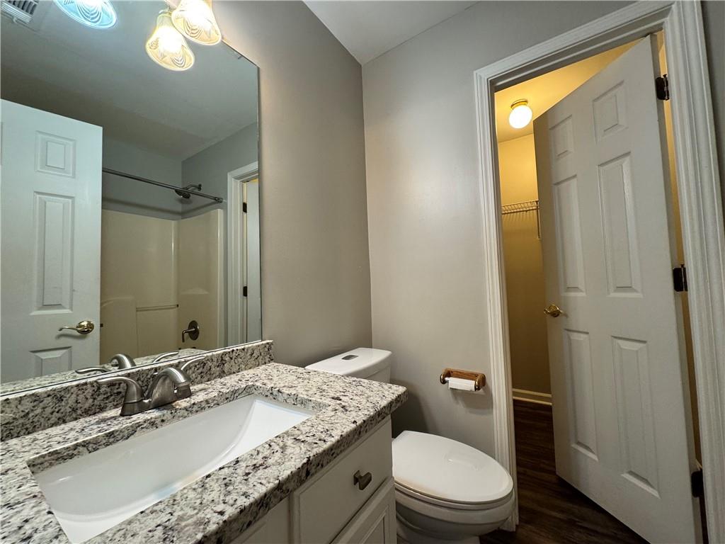 GROVE PARK IN TOWNE LAKE - Residential Lease