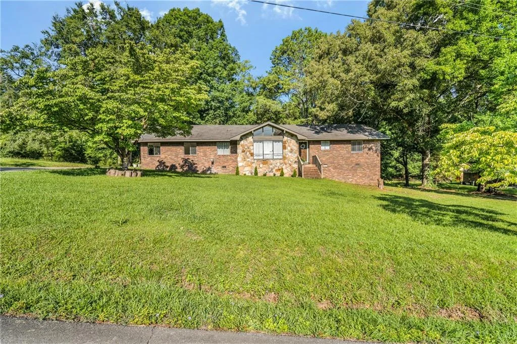2814 Suncrest Drive, Dalton, GA, 30720