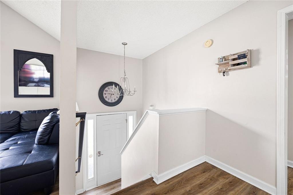 21 Camden Woods Drive NW