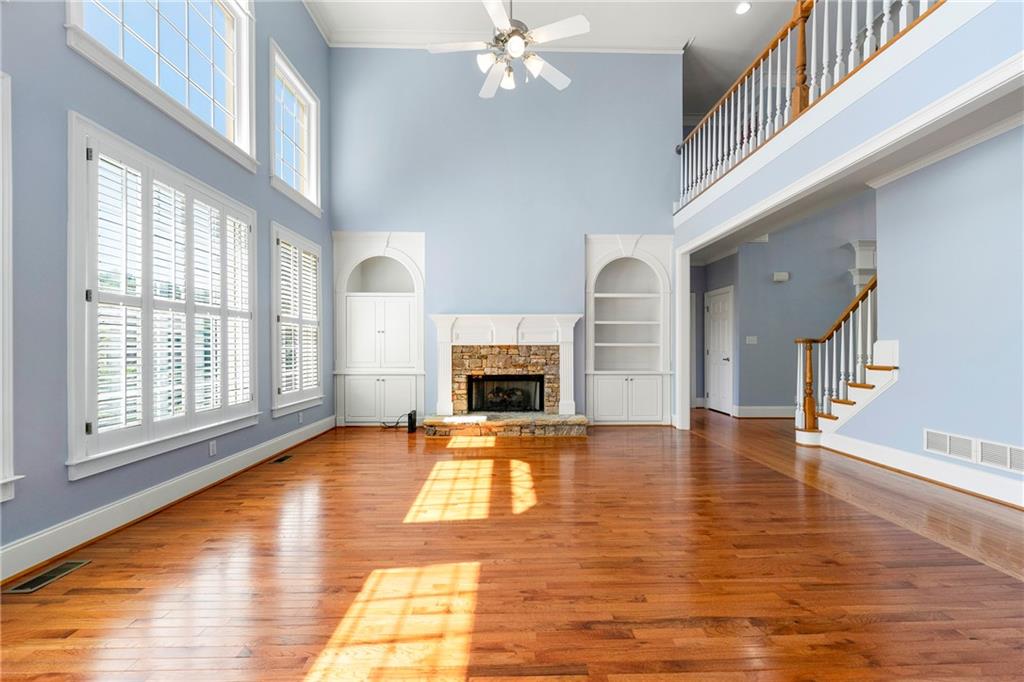 562 Grassmeade Way, Snellville, Georgia image 12