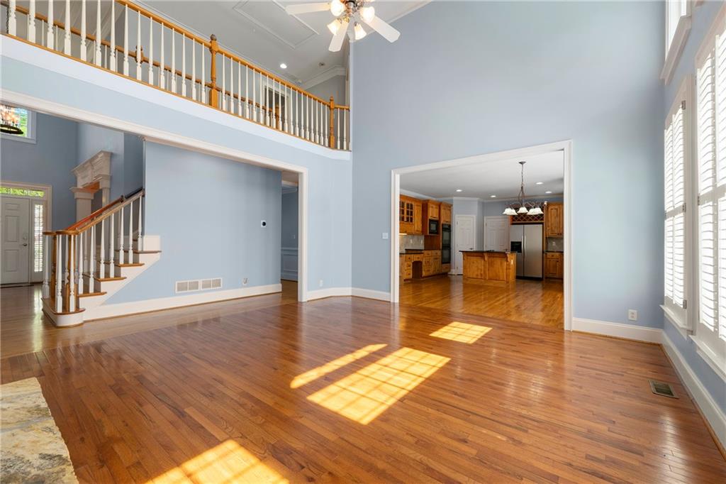 562 Grassmeade Way, Snellville, Georgia image 13
